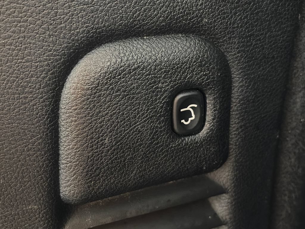 Used 2019 Dodge Durango R/T w/ Trailer Tow Group IV AWD/4WD image 9