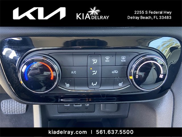 Used 2023 Buick Encore GX Preferred w/ Cold Weather Comfort Package image 19