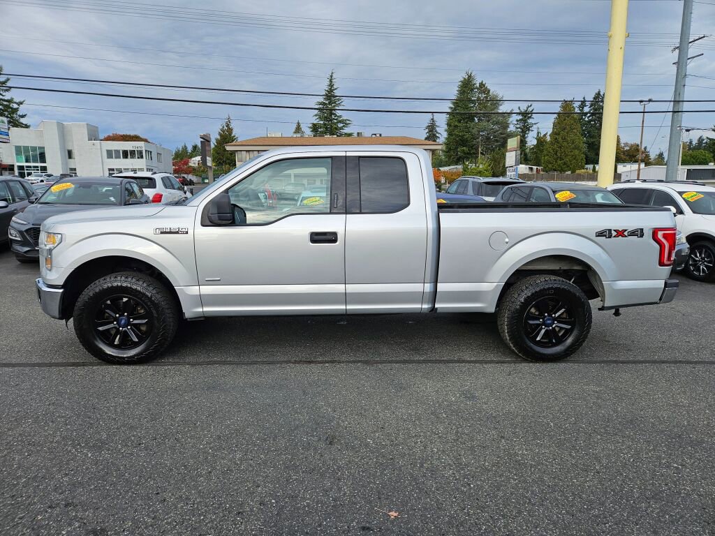 Used 2015 Ford F150 XLT image 7