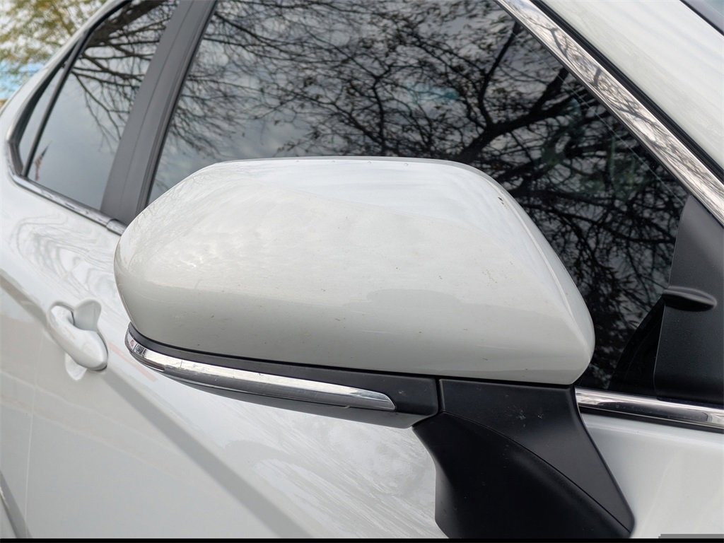 Used 2024 Toyota Camry SE image 13