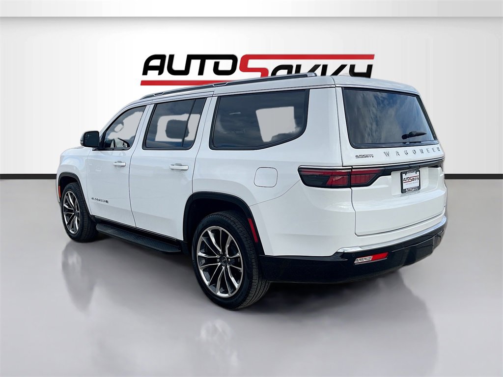 Used 2024 Jeep Wagoneer Series II w/ Premium Group I image 5