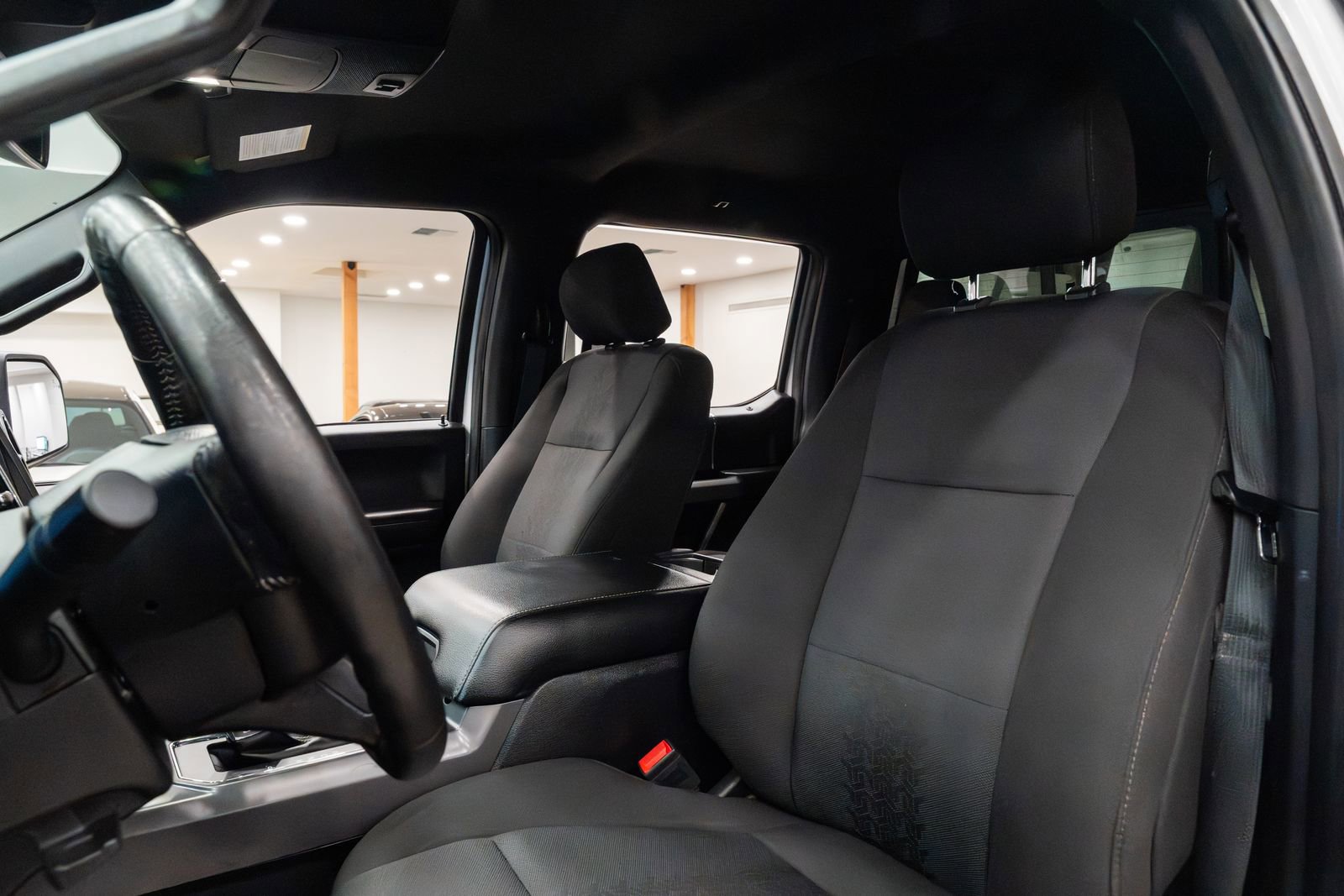 Used 2019 Ford F150 XLT w/ Equipment Group 302A Luxury image 17