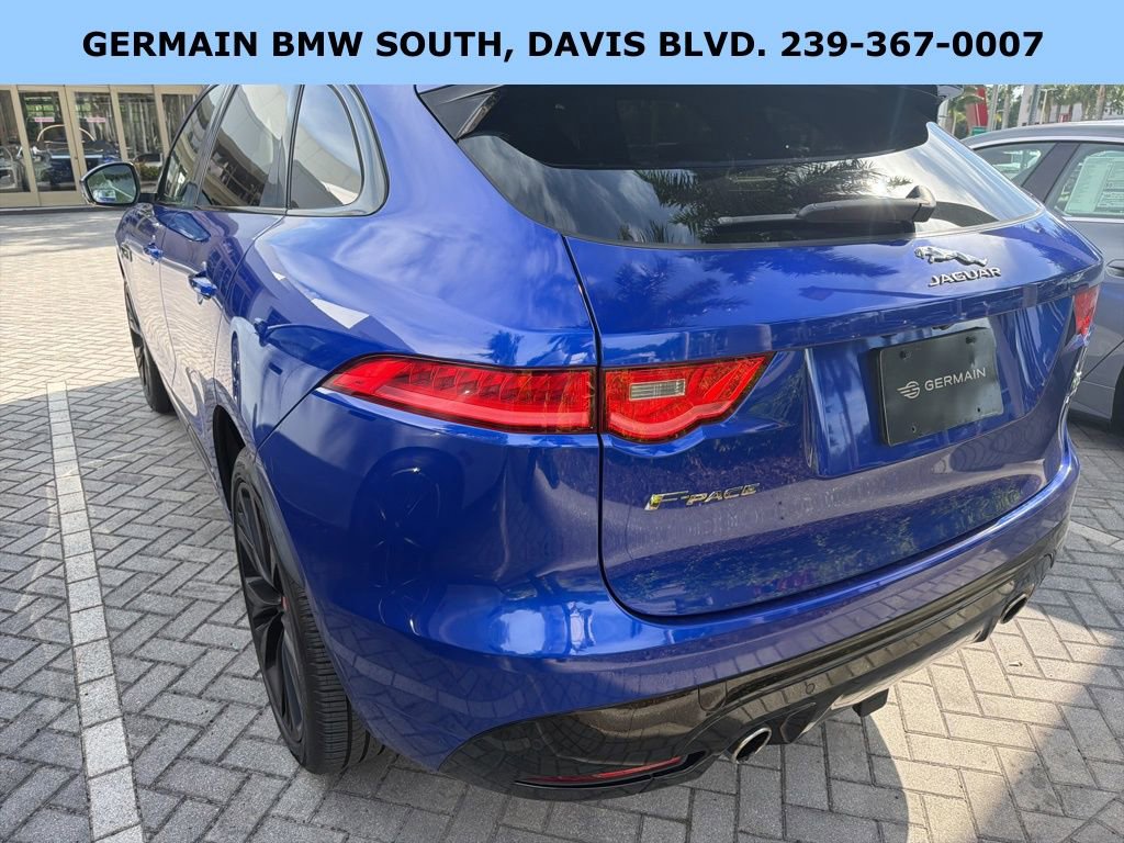 Used 2019 Jaguar F-PACE S image 13