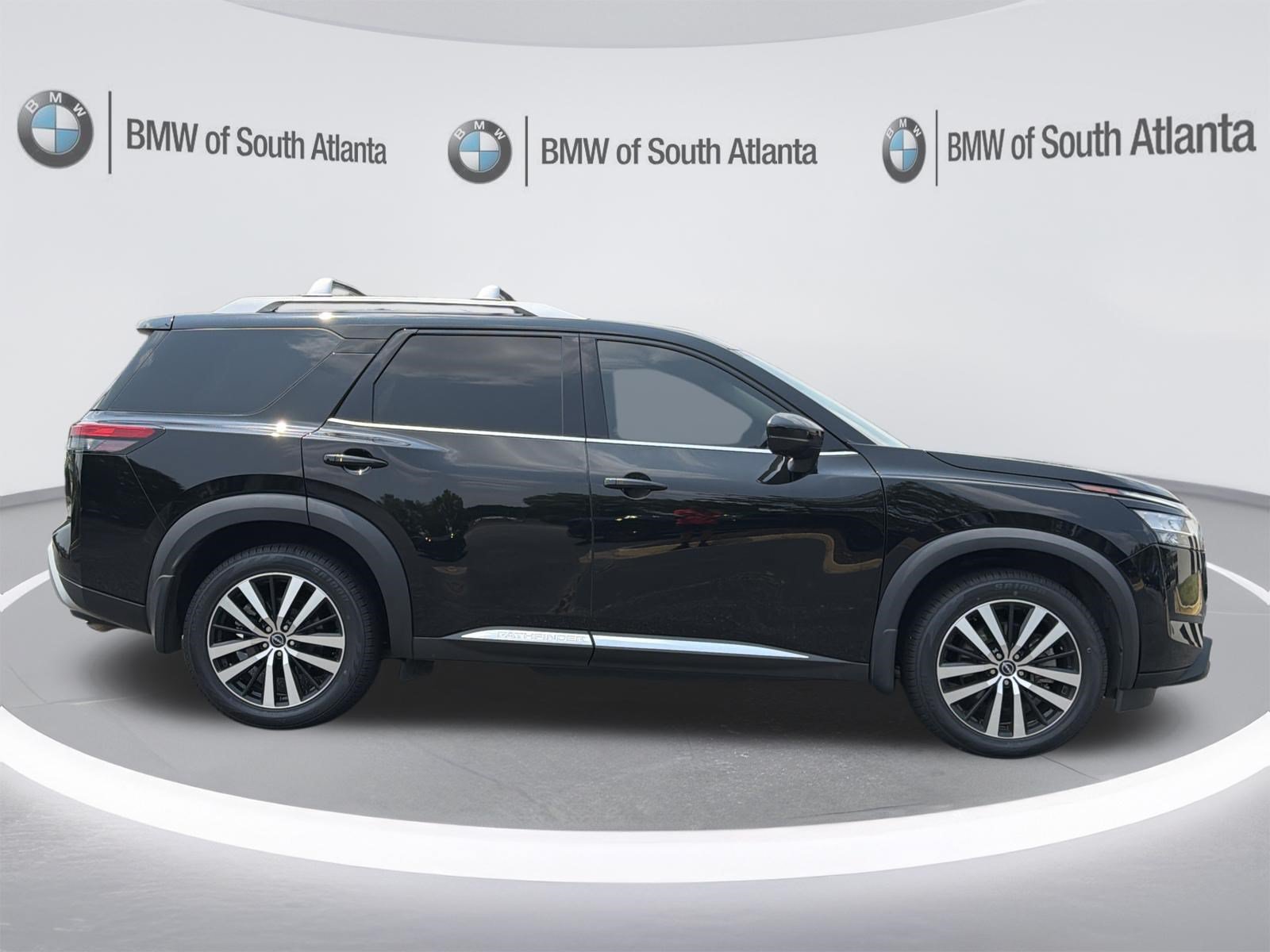 Used 2023 Nissan Pathfinder Platinum AWD/4WD image 30