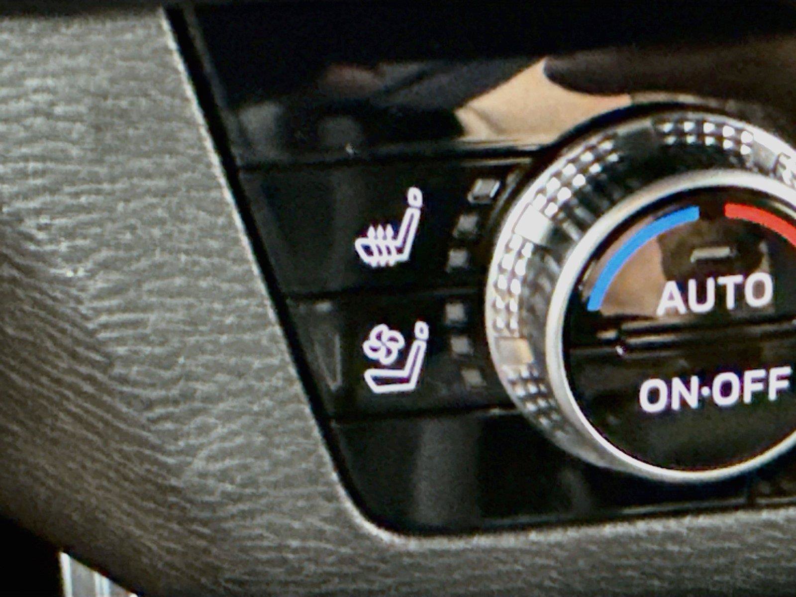 New 2026 Mitsubishi Outlander SEL FWD image 19