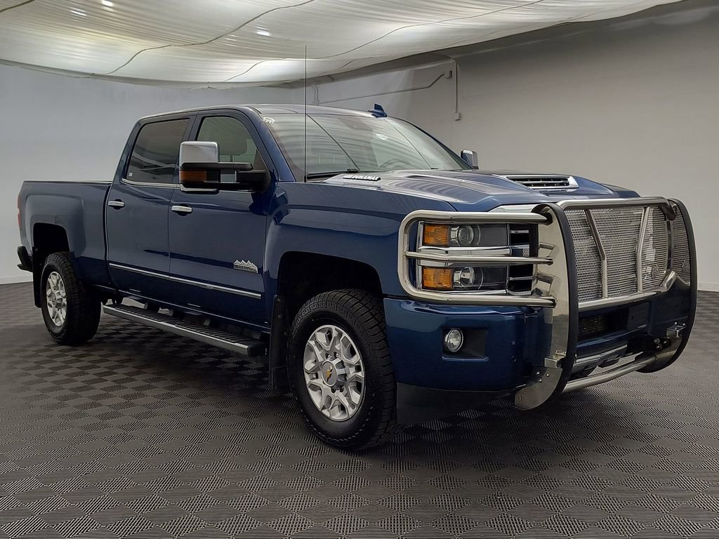 Used 2018 Chevrolet Silverado 2500 High Country AWD/4WD image 7