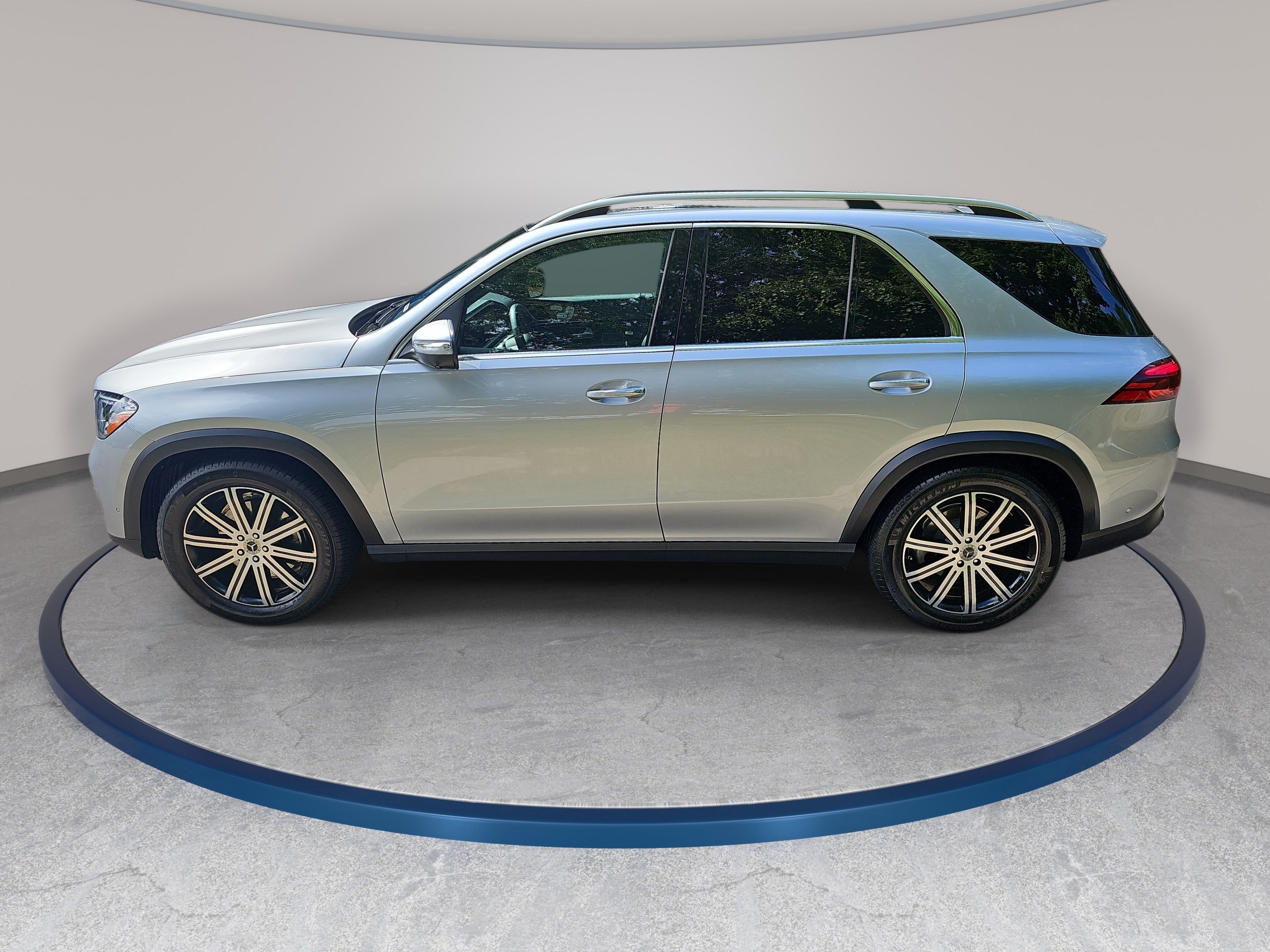 Used 2026 Mercedes-Benz GLE 350 4MATIC image 9