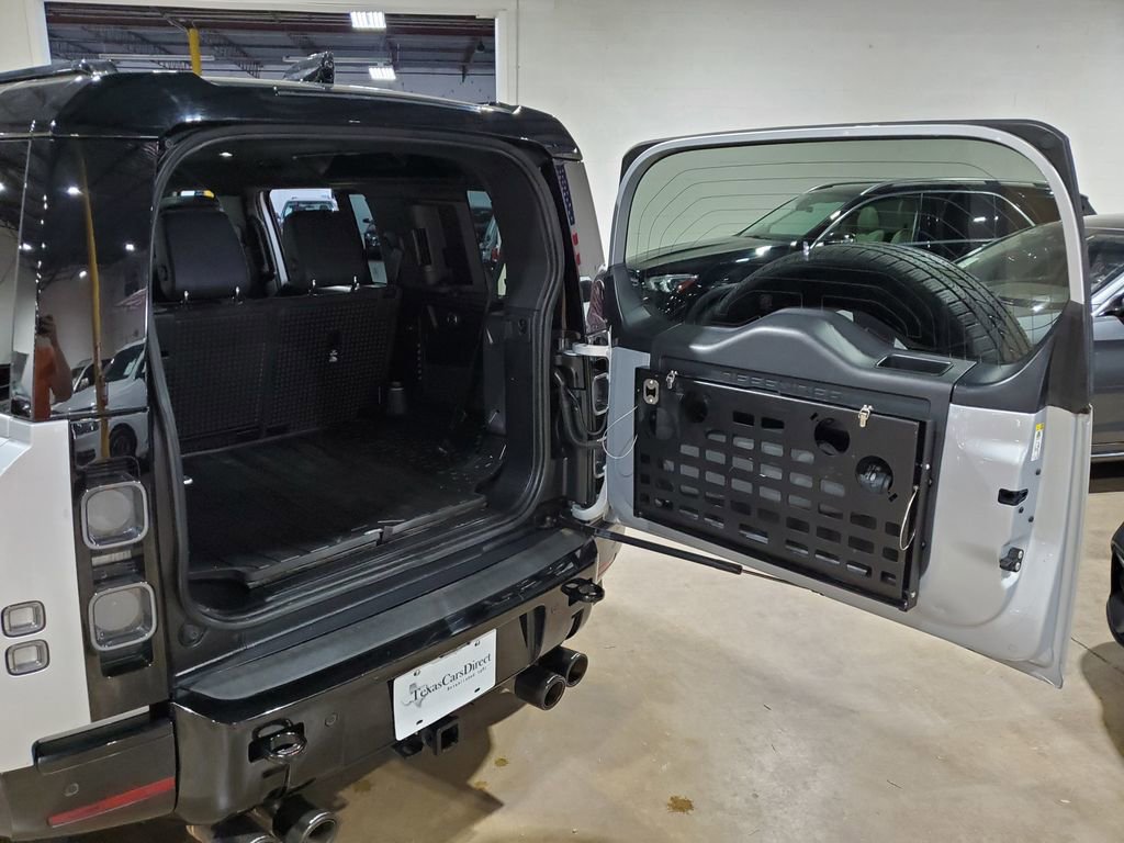 Used 2021 Land Rover Defender 110 X image 49