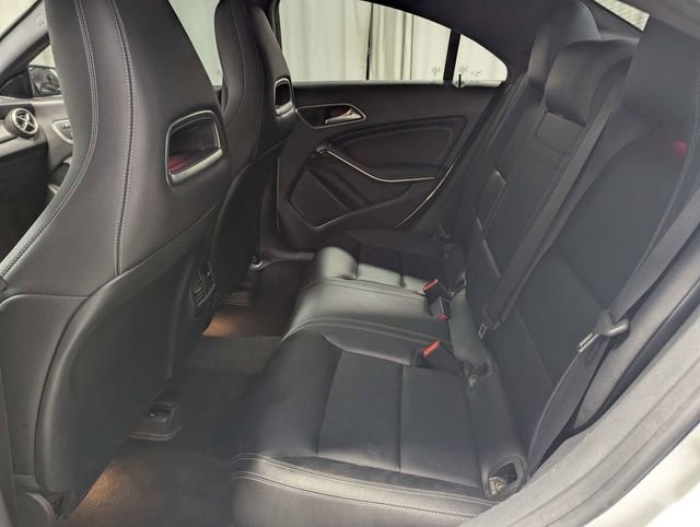 Used 2019 Mercedes-Benz CLA 250 image 9