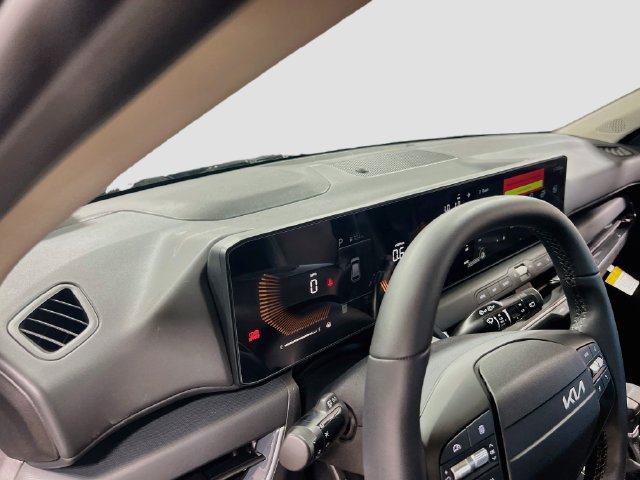 New 2026 Kia K4 EX FWD image 9