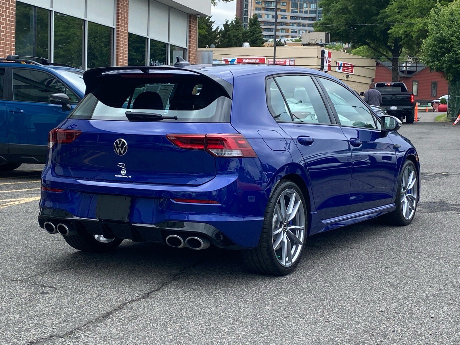 Used 2024 Volkswagen Golf R AWD/4WD image 3