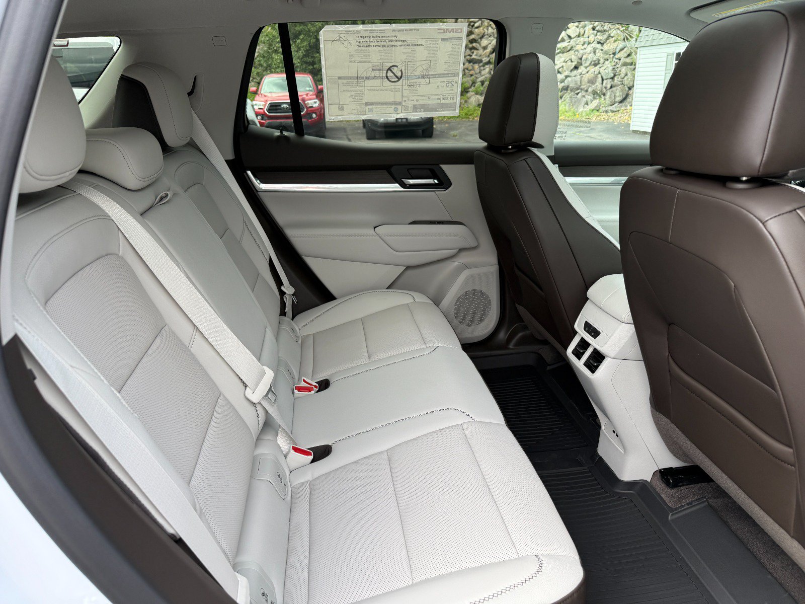 New 2027 GMC Terrain Denali AWD/4WD image 21