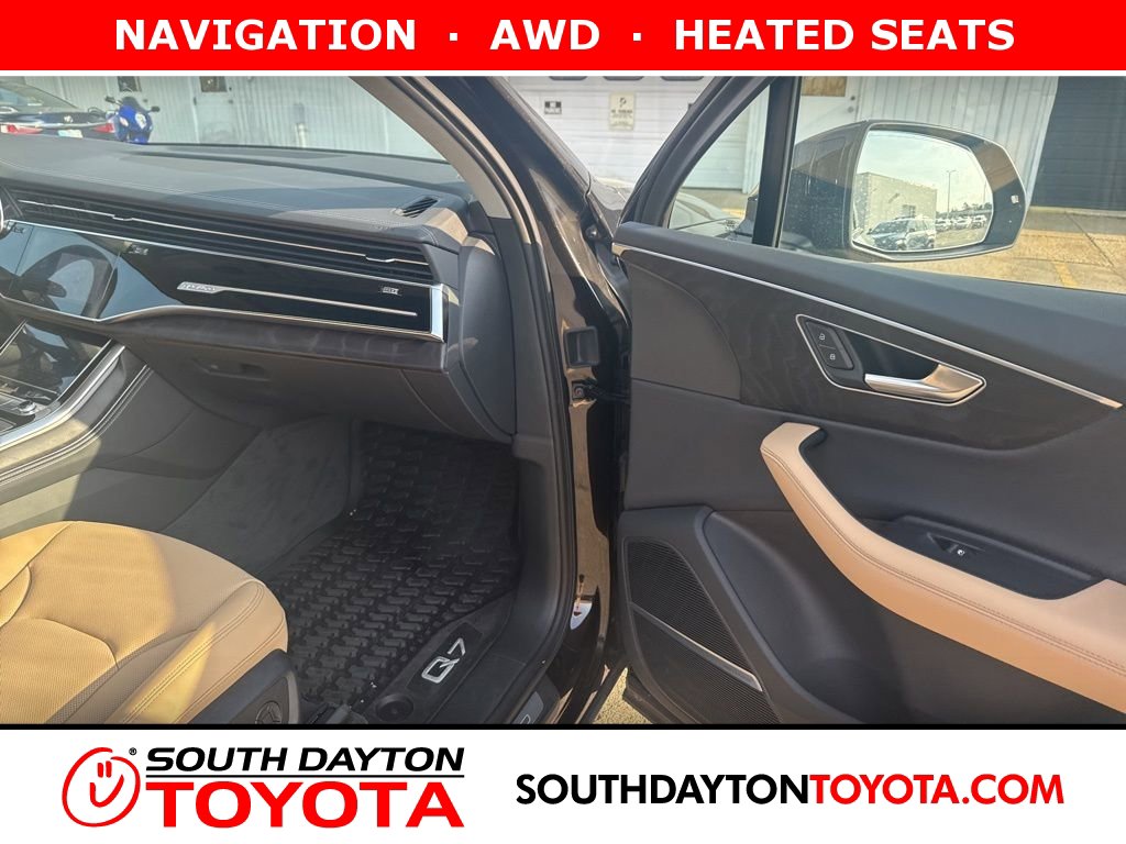 Used 2025 Audi Q7 3.0T Premium Plus AWD/4WD image 1