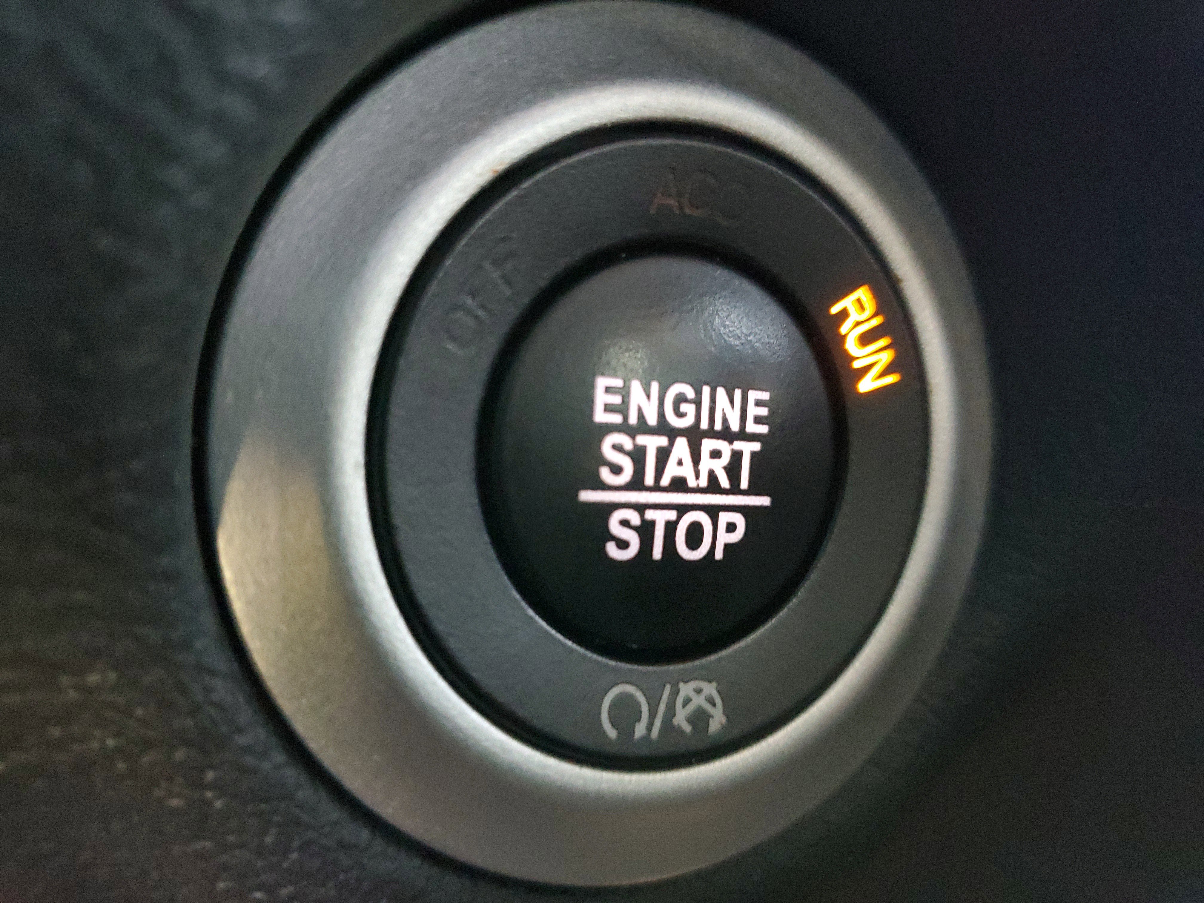 Used 2019 Chrysler Pacifica Touring Plus w/ S Appearance Package FWD image 30