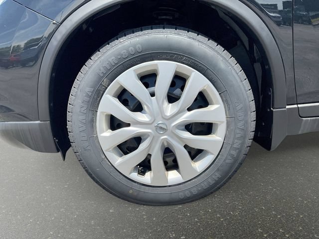 Used 2019 Nissan Rogue S AWD/4WD image 9