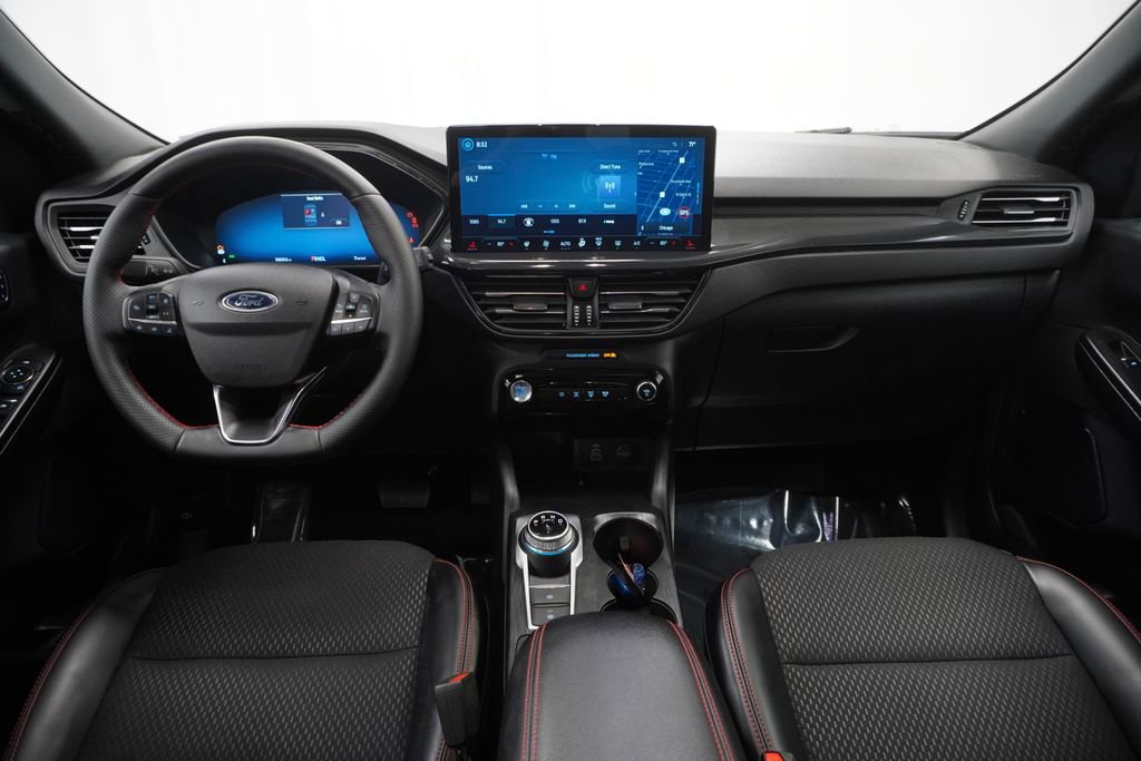 Used 2025 Ford Escape ST-Line Elite image 27