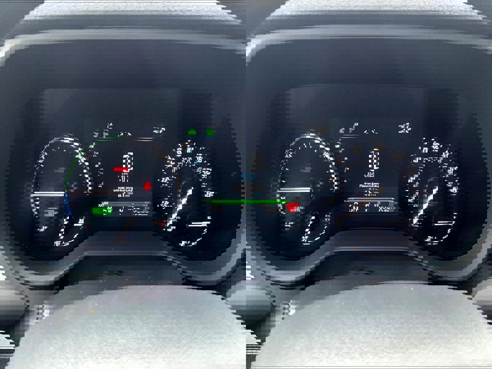 Used 2025 Toyota Sienna LE image 26