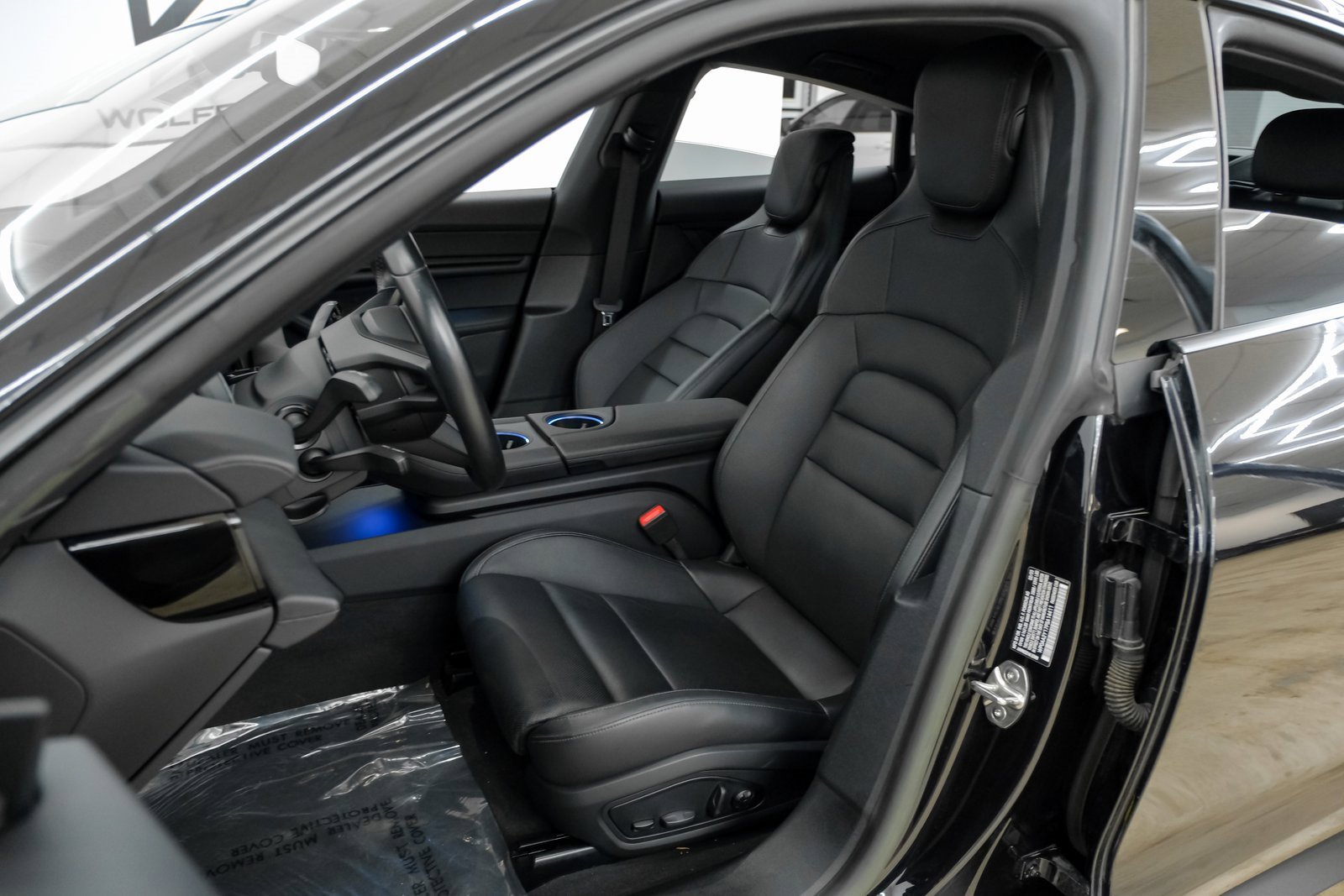 Used 2023 Porsche Taycan image 29
