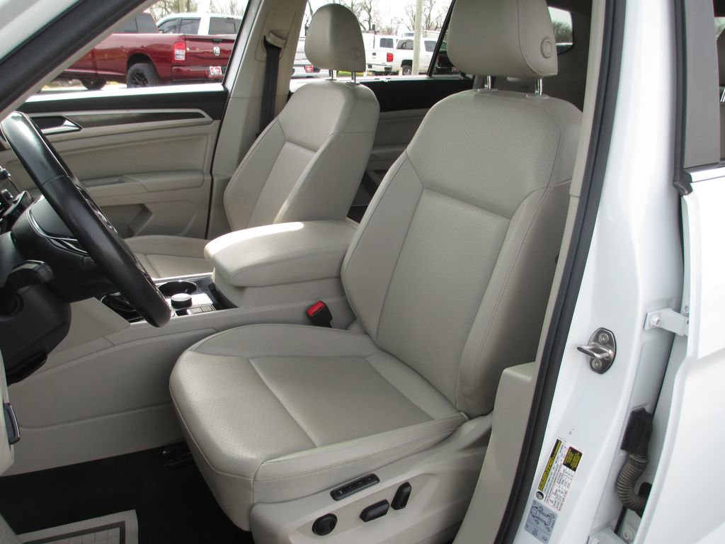 Used 2019 Volkswagen Atlas SEL R-Line image 18