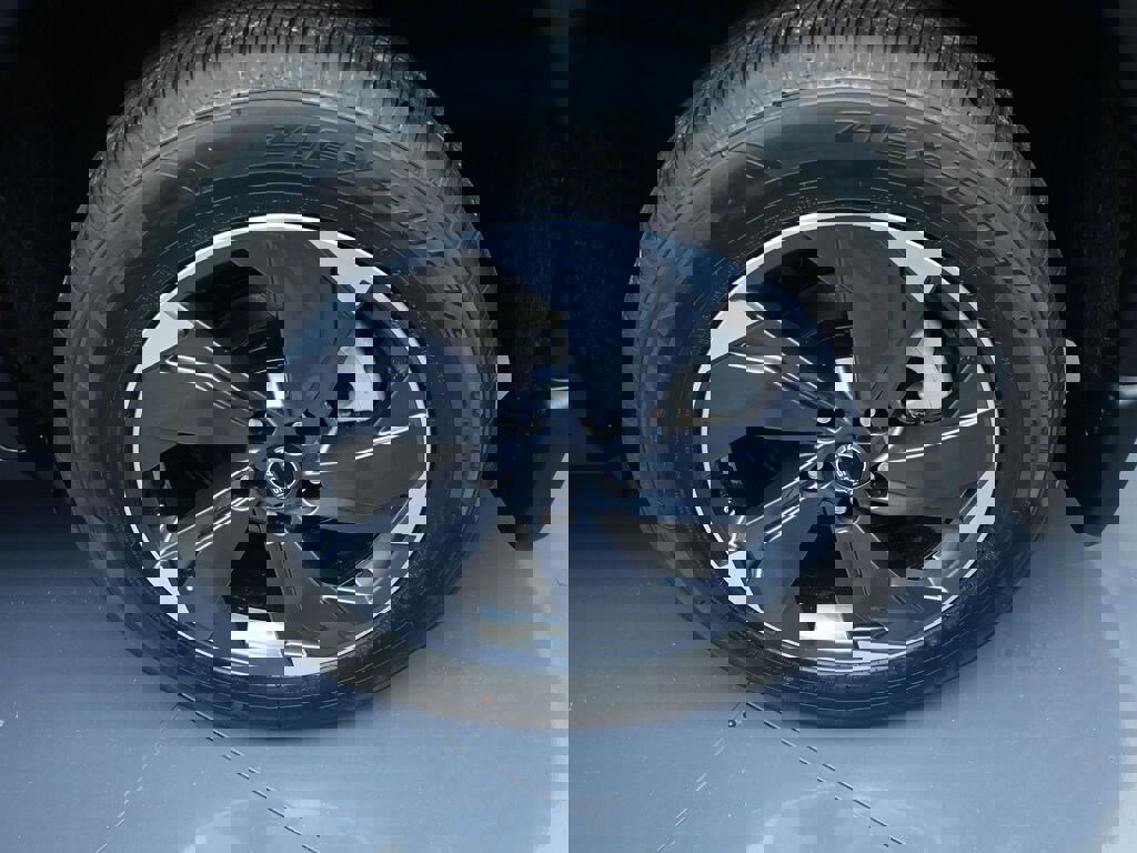 New 2026 Nissan Rogue SV image 9