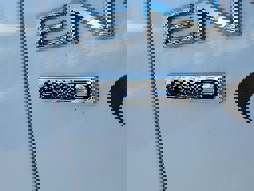 Certified 2023 Buick Envision Preferred w/ Sport Touring Package AWD/4WD image 7