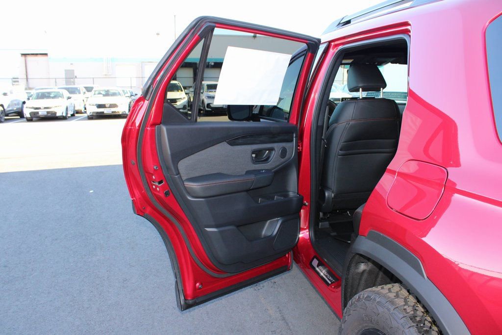 New 2026 Honda Passport TrailSport image 25