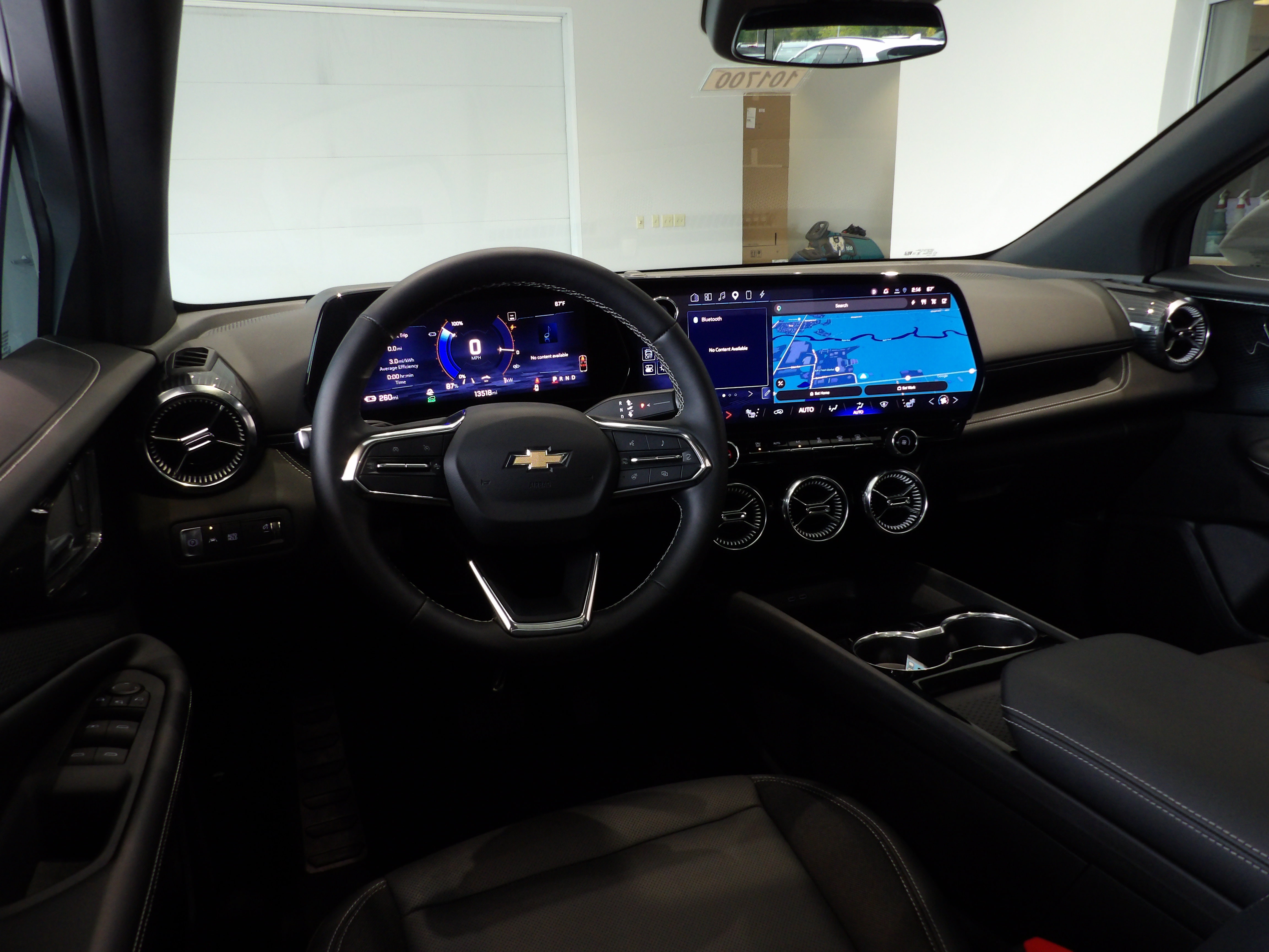 Used 2024 Chevrolet Blazer EV LT AWD/4WD image 19