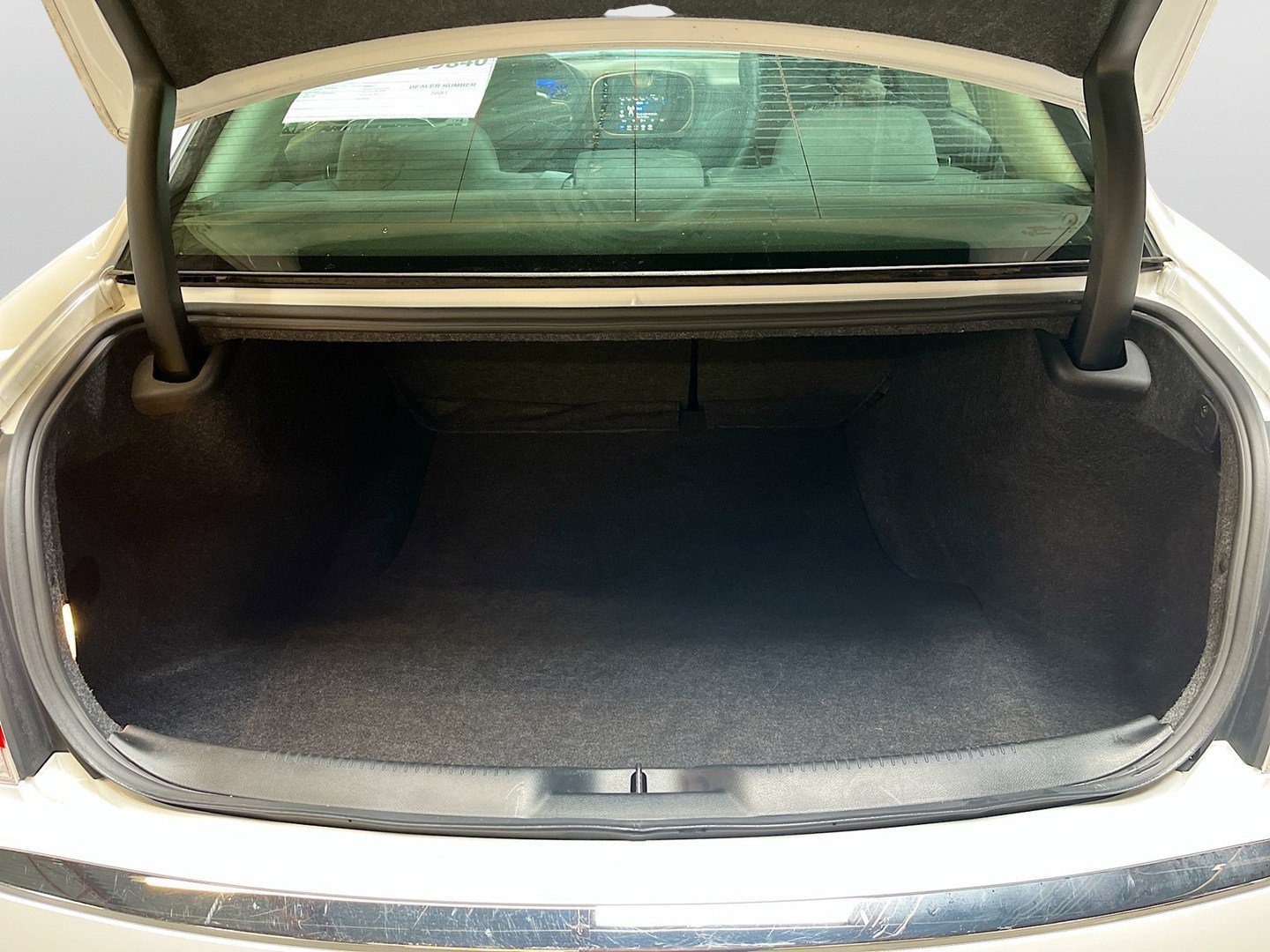 Used 2023 Chrysler 300 Touring RWD image 24