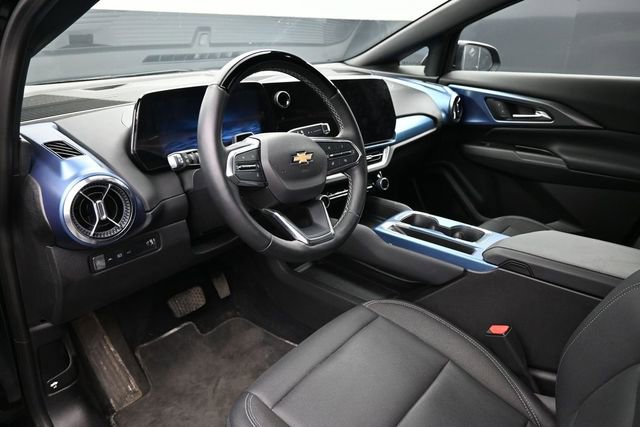 Used 2024 Chevrolet Equinox EV LT w/ Active Safety Package 3 FWD image 10