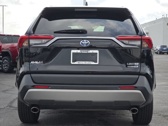 Used 2024 Toyota RAV4 Limited AWD/4WD image 17