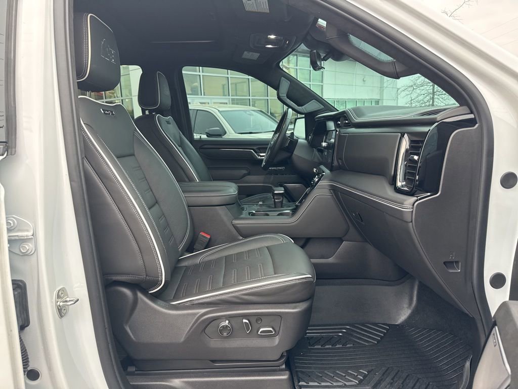 Used 2024 GMC Sierra 1500 AT4X w/ AT4X AEV Edition image 18