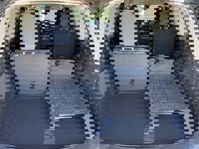 New 2025 Lincoln Aviator AWD image 17