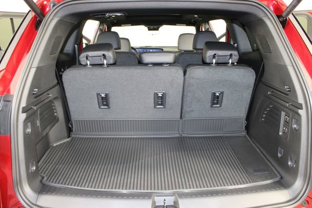New 2026 Buick Enclave Avenir w/ Super Cruise Package FWD image 23