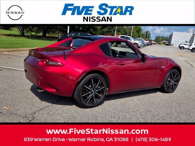 Used 2024 MAZDA MX-5 Miata RF Grand Touring RWD image 10