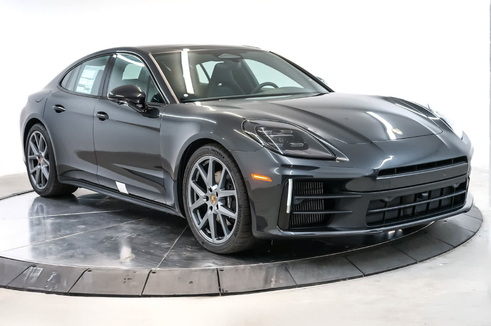 New 2026 Porsche Panamera RWD image 7