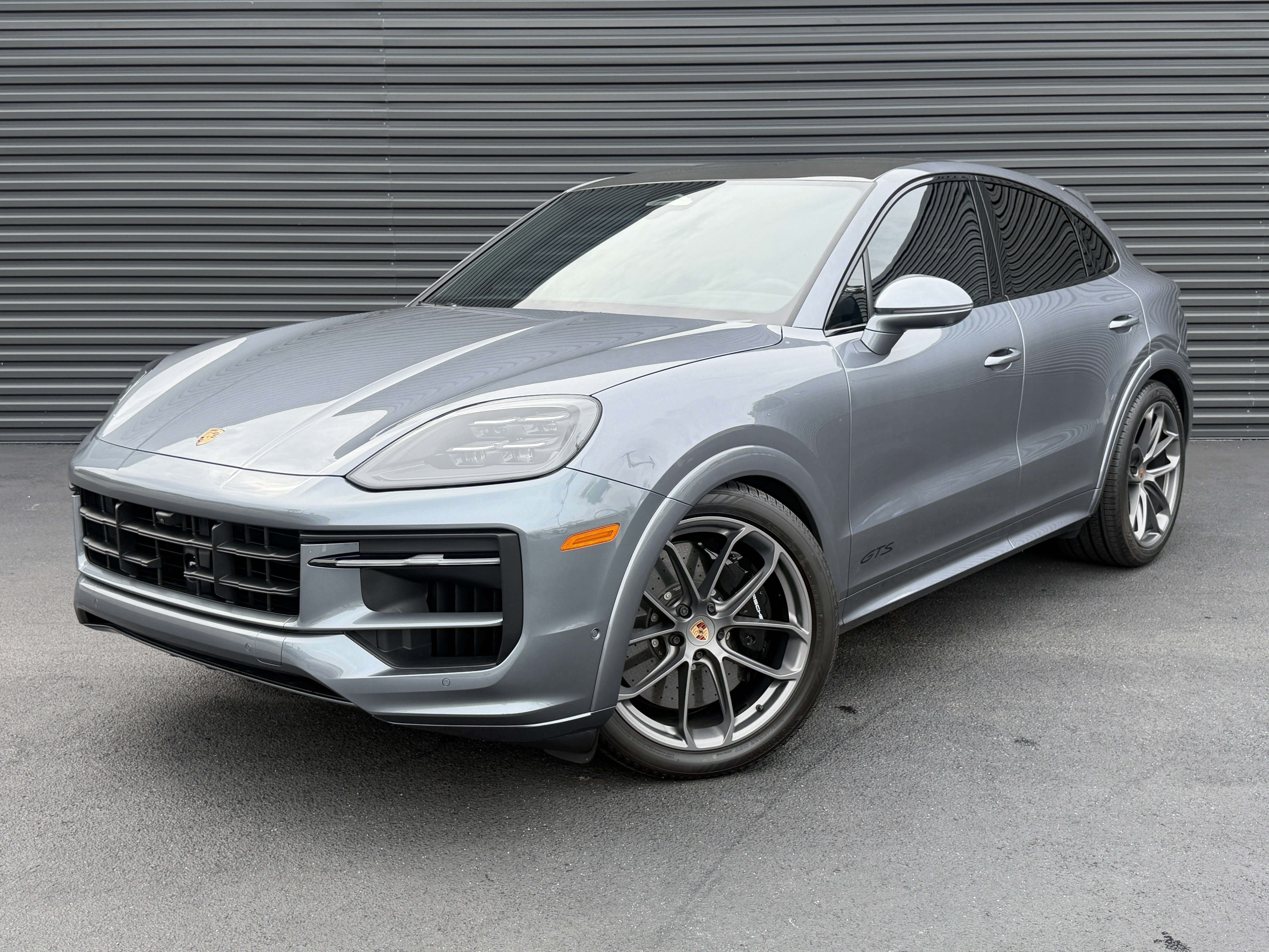 Certified 2026 Porsche Cayenne GTS AWD/4WD image 1