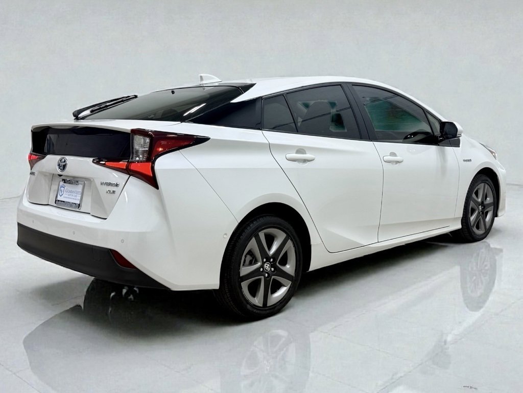 Used 2020 Toyota Prius XLE image 9