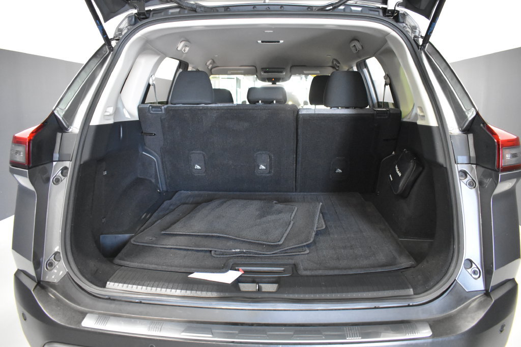 Certified 2023 Nissan Rogue SV AWD/4WD image 33