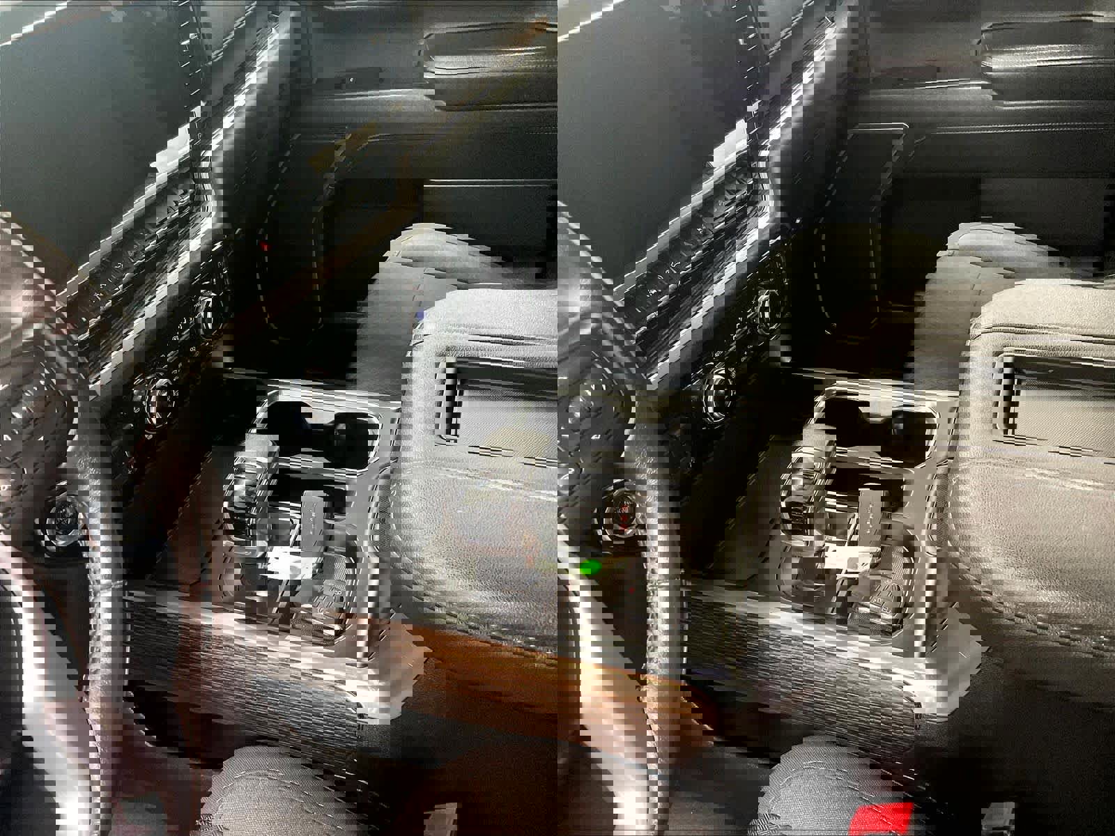 Used 2022 GMC Sierra 1500 Elevation w/ X31 Off-Road Package image 20