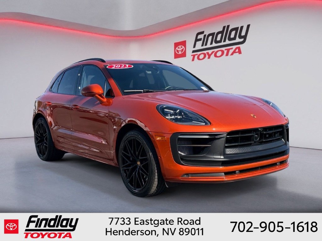 Used 2023 Porsche Macan GTS AWD/4WD image 3