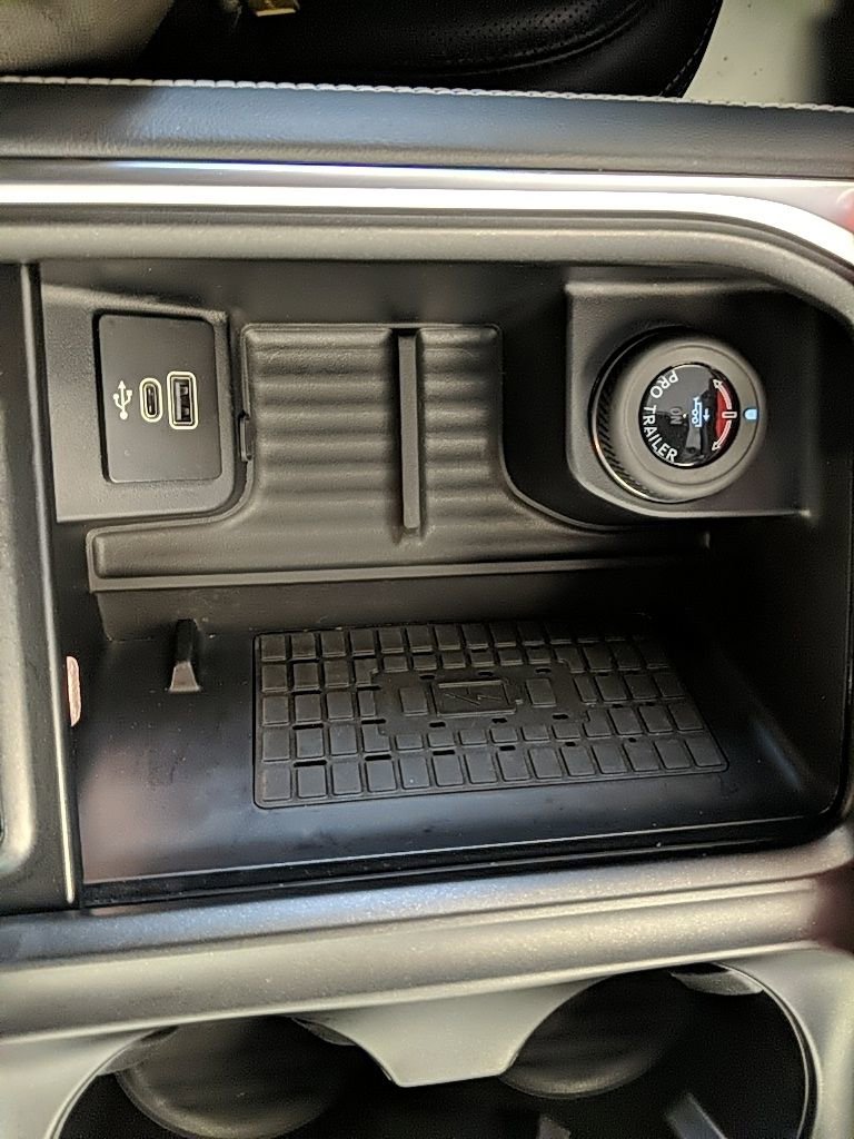 Certified 2025 Ford Expedition Max Platinum image 26