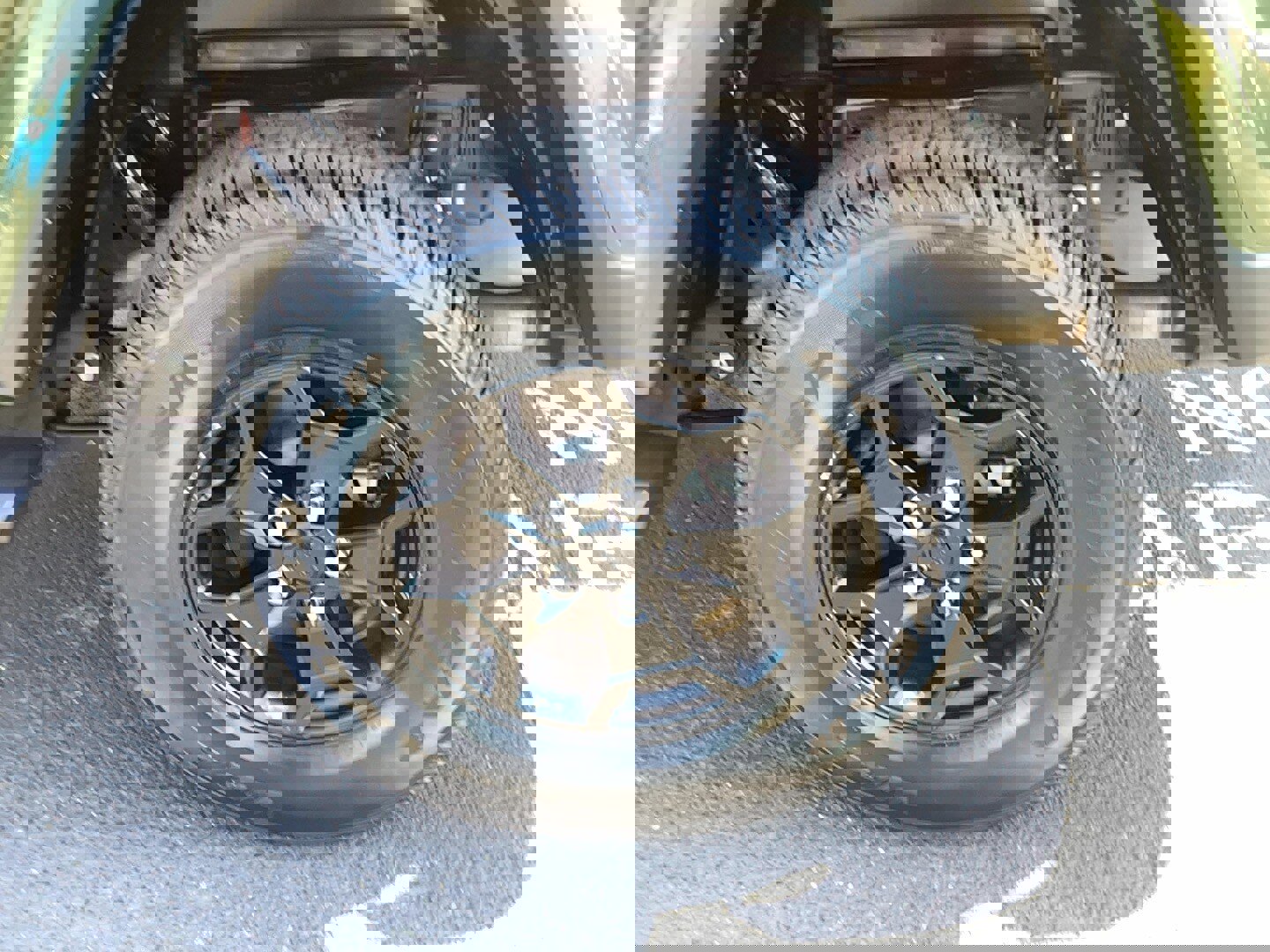 Certified 2021 Jeep Gladiator Willys image 8