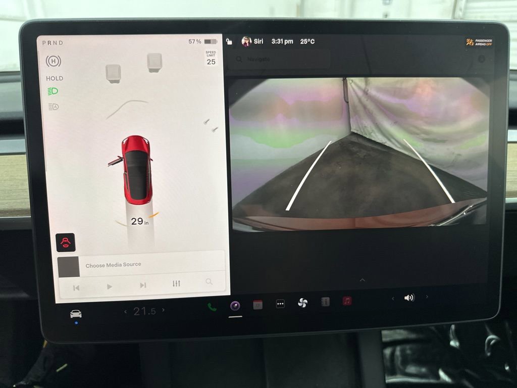Used 2022 Tesla Model 3 image 13