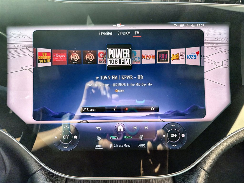 Used 2023 Mercedes-Benz EQS 580 4MATIC Sedan image 12