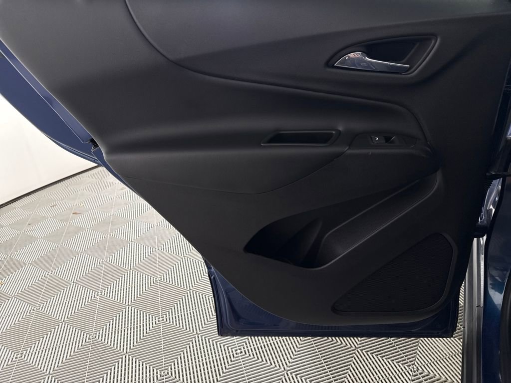 Used 2021 Chevrolet Equinox LT image 11