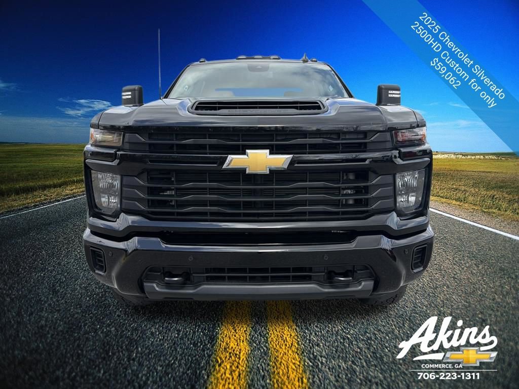 Used 2025 Chevrolet Silverado 2500 Custom w/ Custom Value Package video 3