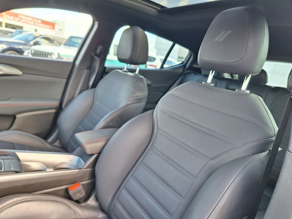 Used 2024 Dodge Hornet R/T Plus w/ Tech Pack Plus w/o Parking image 11