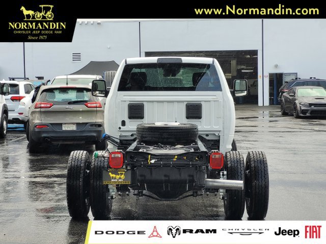 New 2026 RAM 5500 Tradesman AWD/4WD image 5
