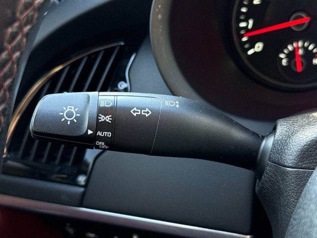 Used 2021 Kia Stinger GT2 AWD/4WD image 27