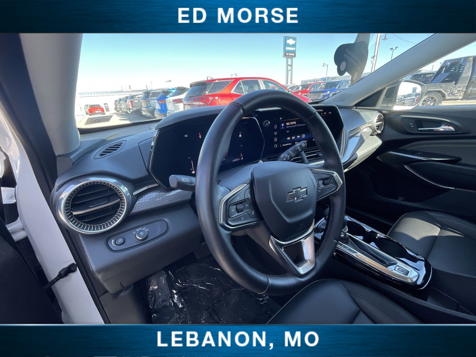 Certified 2024 Chevrolet Trax ACTIV w/ Driver Confidence Package image 10